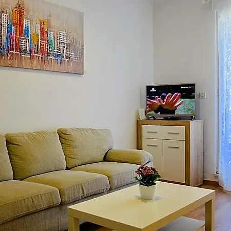 Hotel Tina 4*